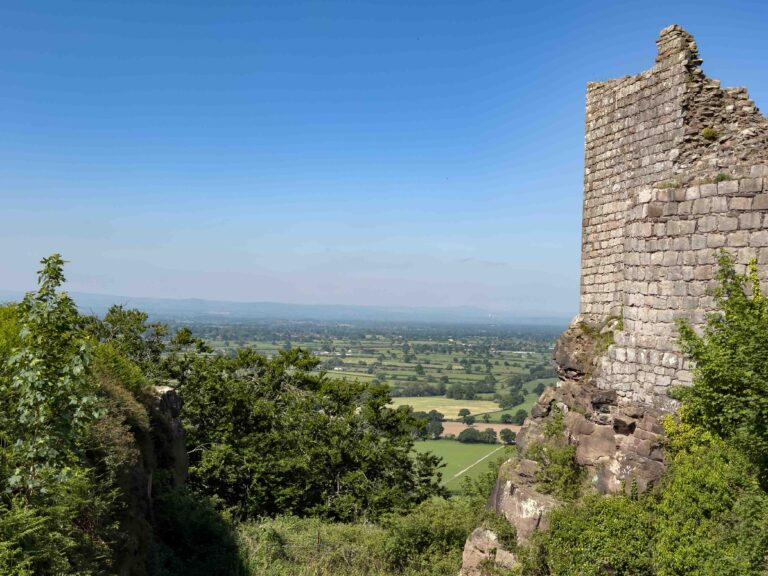 Hereford und Beeston Castle