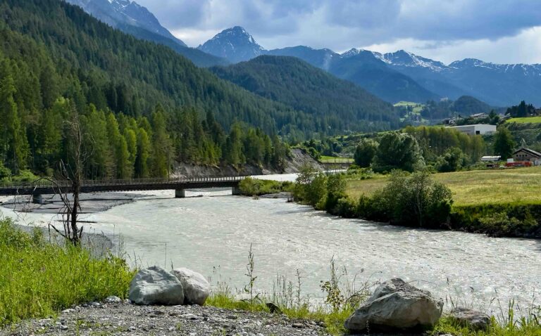 Nach Scuol